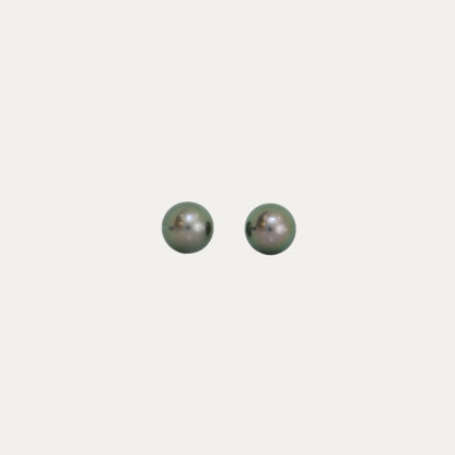 18k White Gold 7.5mm Tahitian Black Pearl Earrings