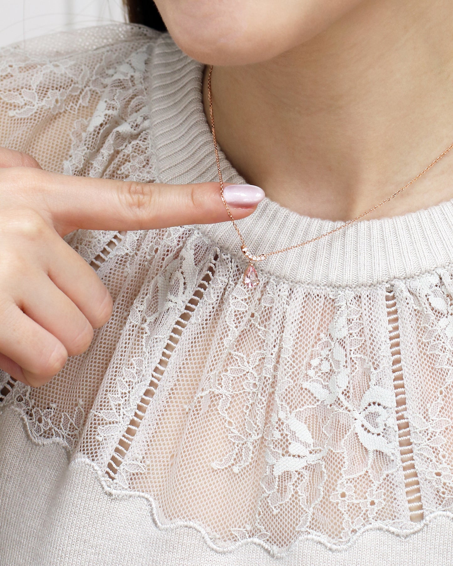 18k Rose Gold Cherry Blossom Morganite Smile Curved Diamond Necklace