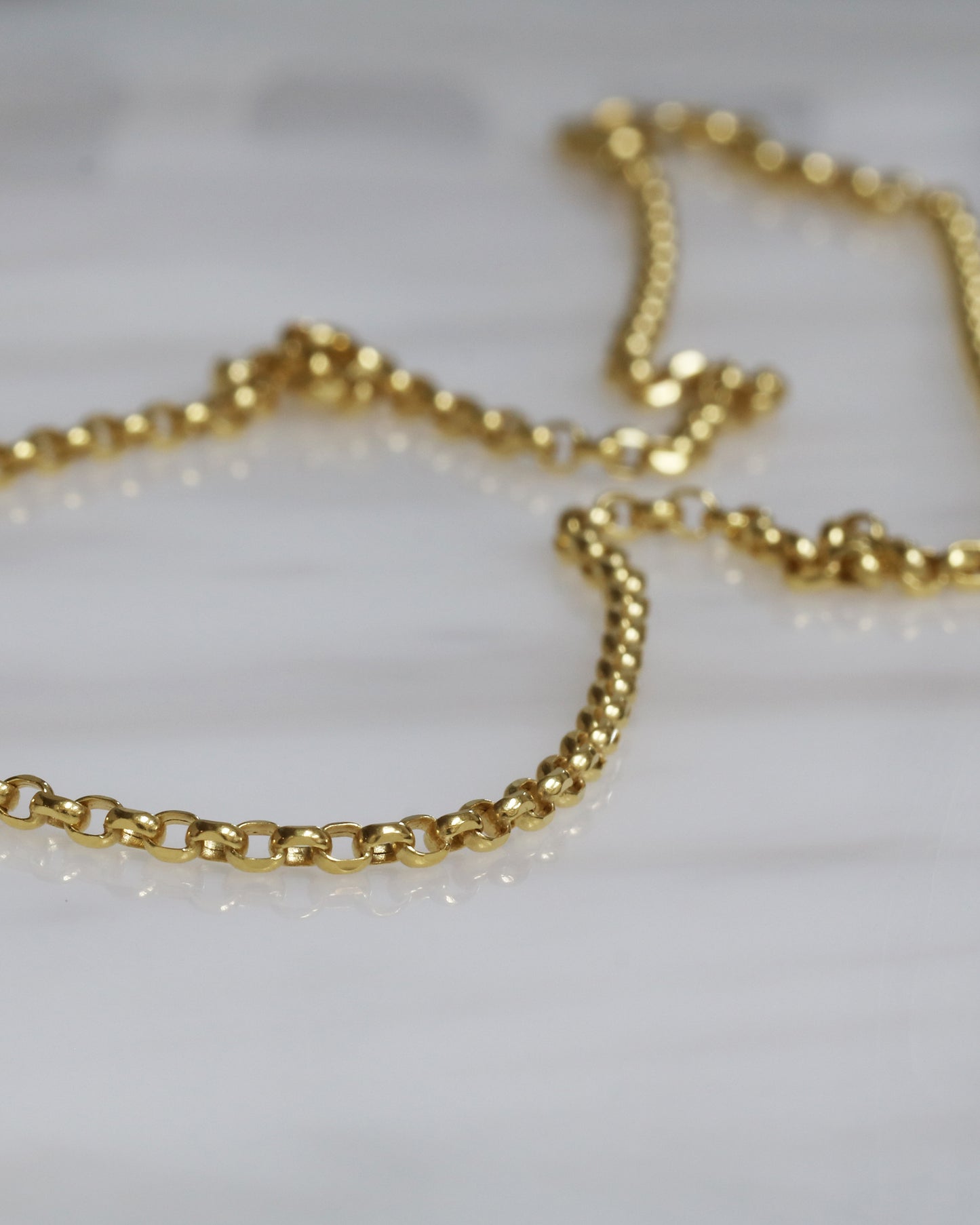18k Yellow Gold 2.5mm Belcher Chain Necklace