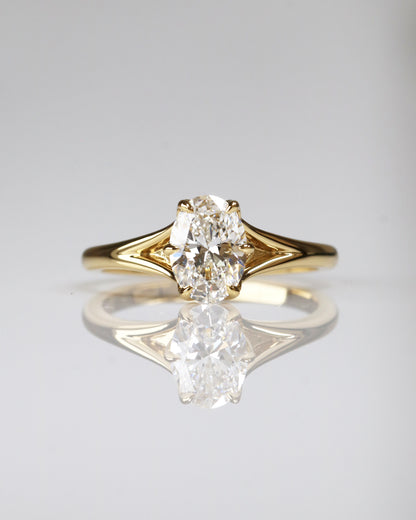 Ariana-Rings-Patrea Jewelry,GIA 鑽戒 香港, GIA certified diamond rings Hong Kong, 1 carat diamond ring price HK, Bespoke diamond jewelry HK, customize diamond ring hk, luxury ring hong kong, diamond ring hk, 求婚戒指 推薦 2026, 訂造鑽戒 價錢, 訂婚 戒指 價錢