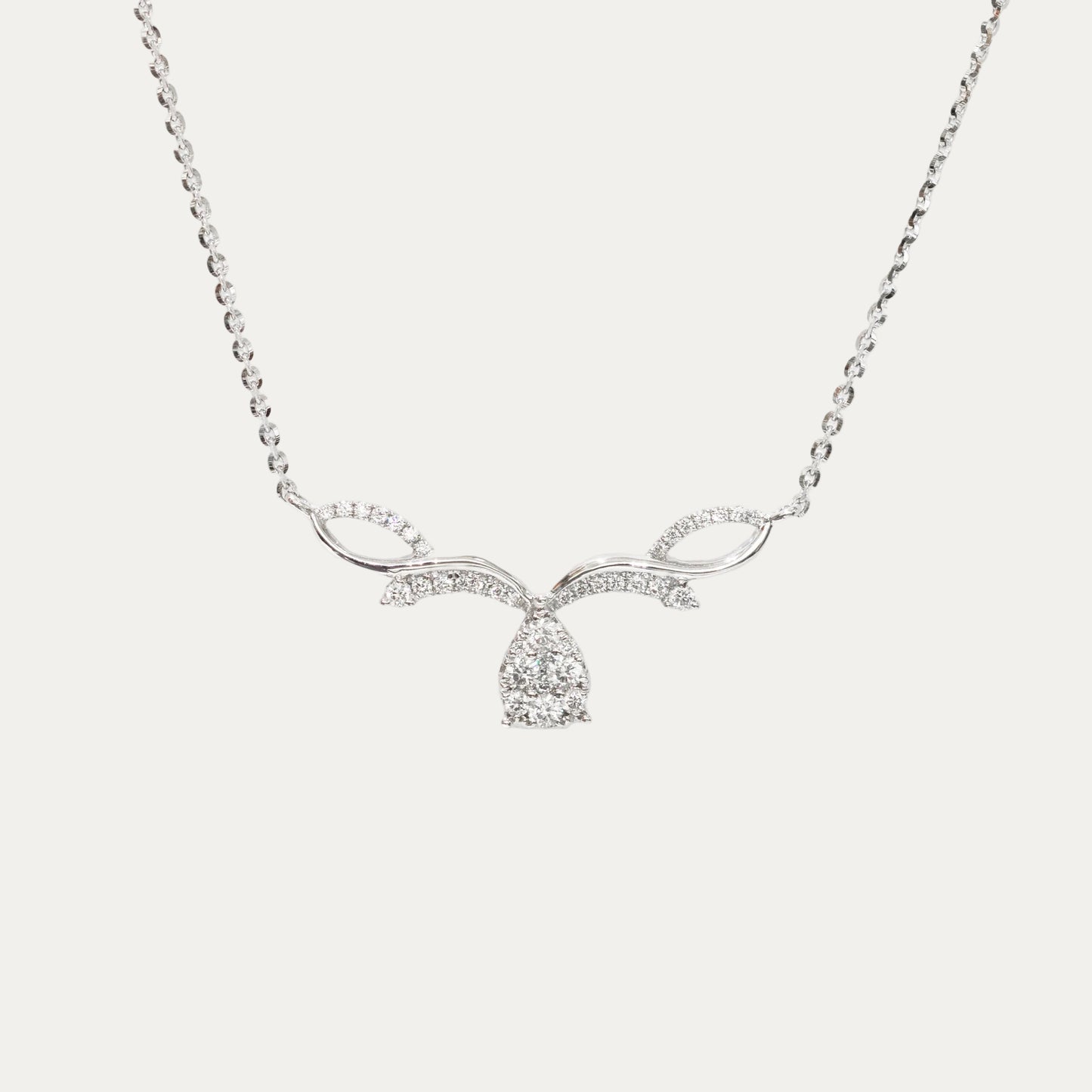 18k White Gold Angel Wings Diamond Necklace
