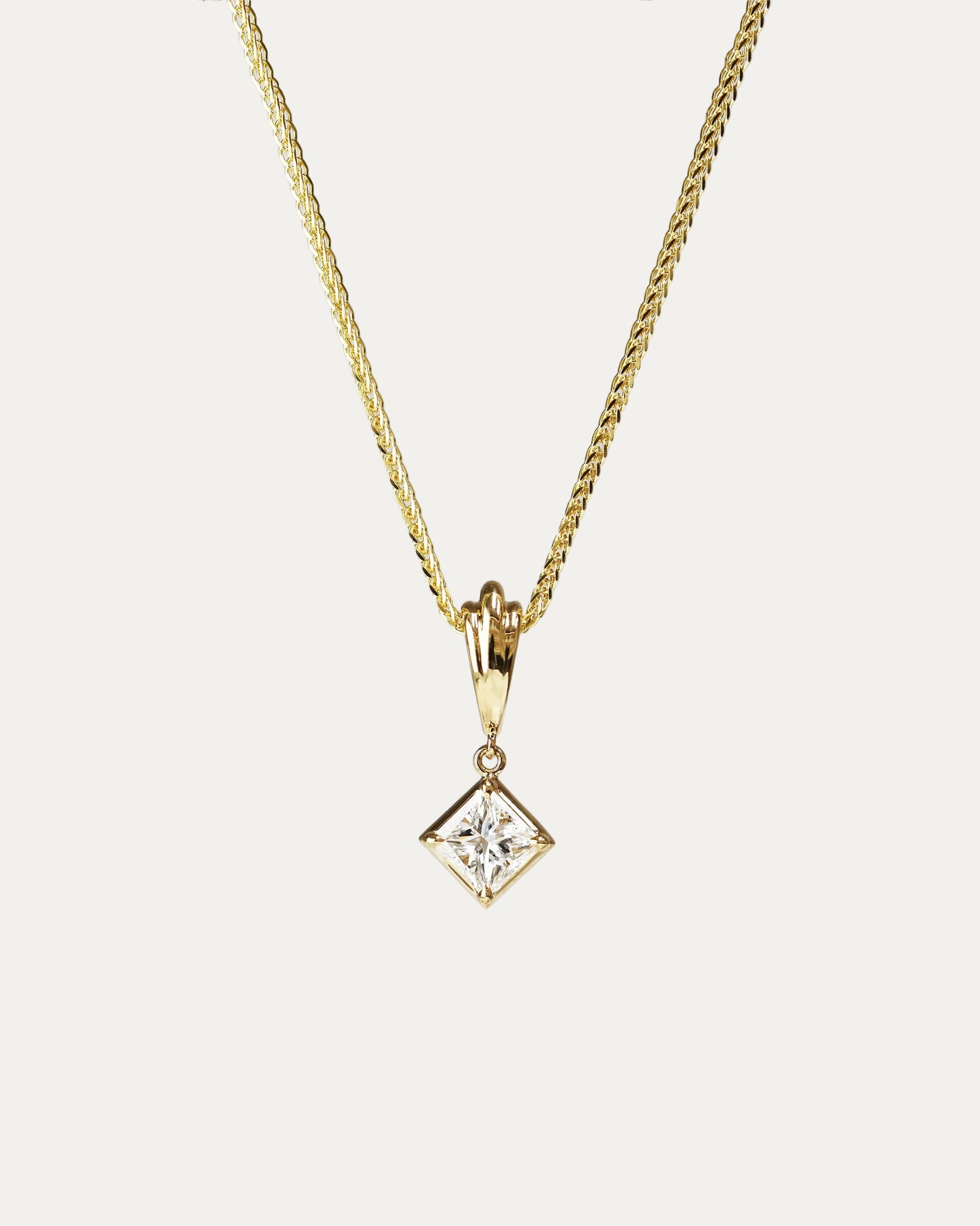 18k Yellow Gold 0.40ct Princess Cut Diamond Pendant
