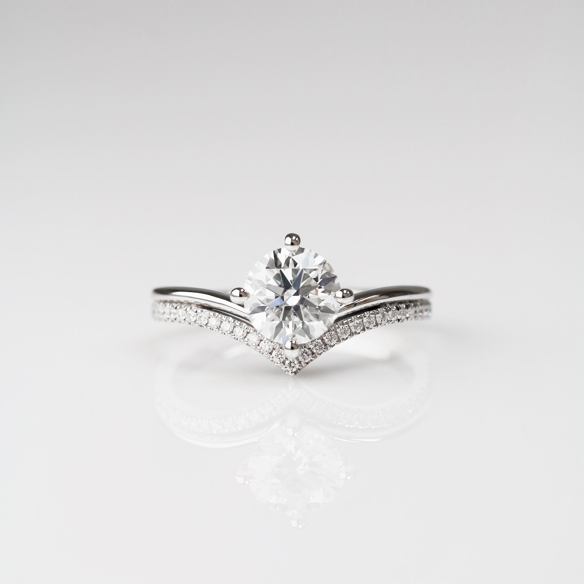 Geranium Eternity-Engagement Rings-Patrea Jewelry,GIA 鑽戒 香港, GIA certified diamond rings Hong Kong, 1 carat diamond ring price HK, Bespoke diamond jewelry HK, customize diamond ring hk, diamond ring hk, 求婚戒指 推薦 2026, 訂造鑽戒 價錢, Engagement Ring hong kong, customize engagement ring, 求婚鑽石戒指款式, 求婚戒指 香港, proposal ring hk, 訂婚 戒指 價錢