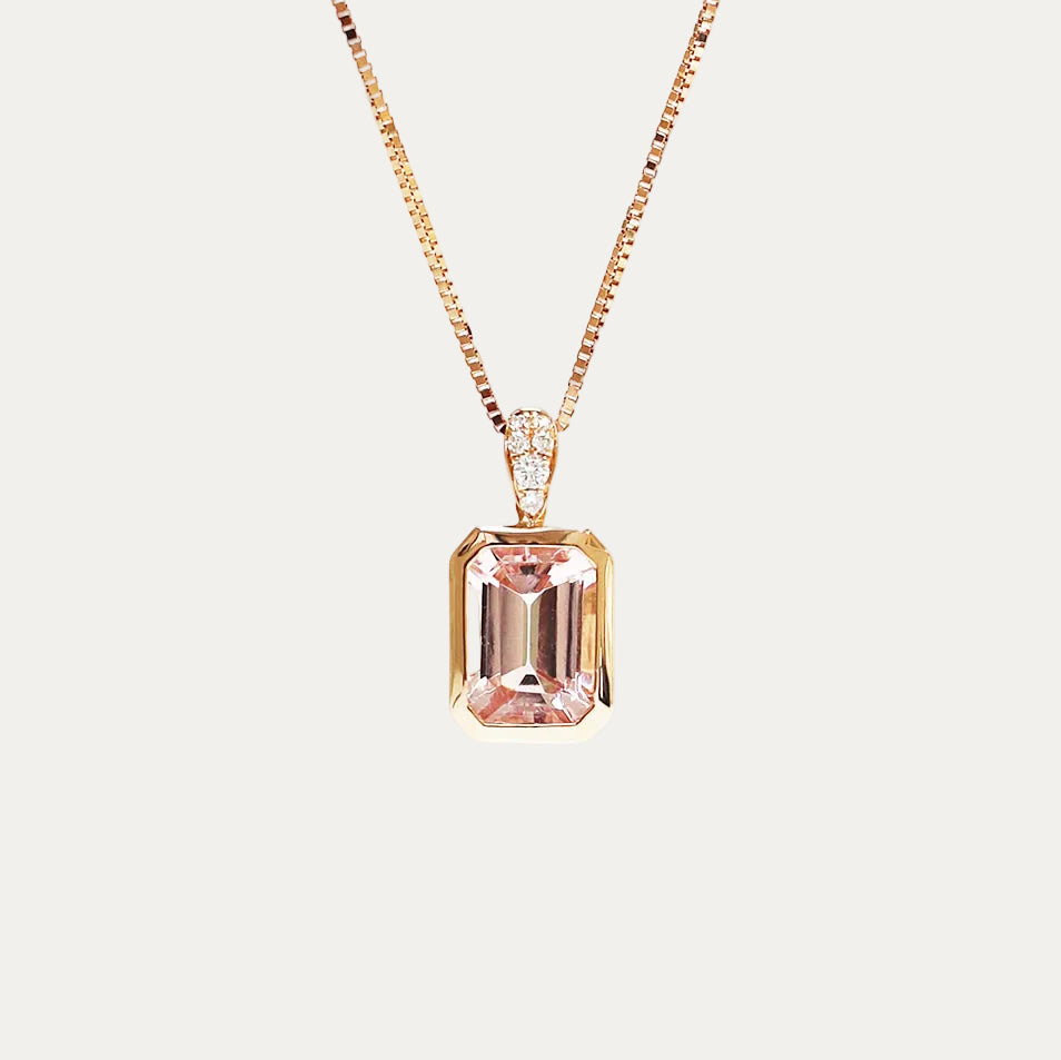 18k Gold Morganite Diamond Pendant Necklace
