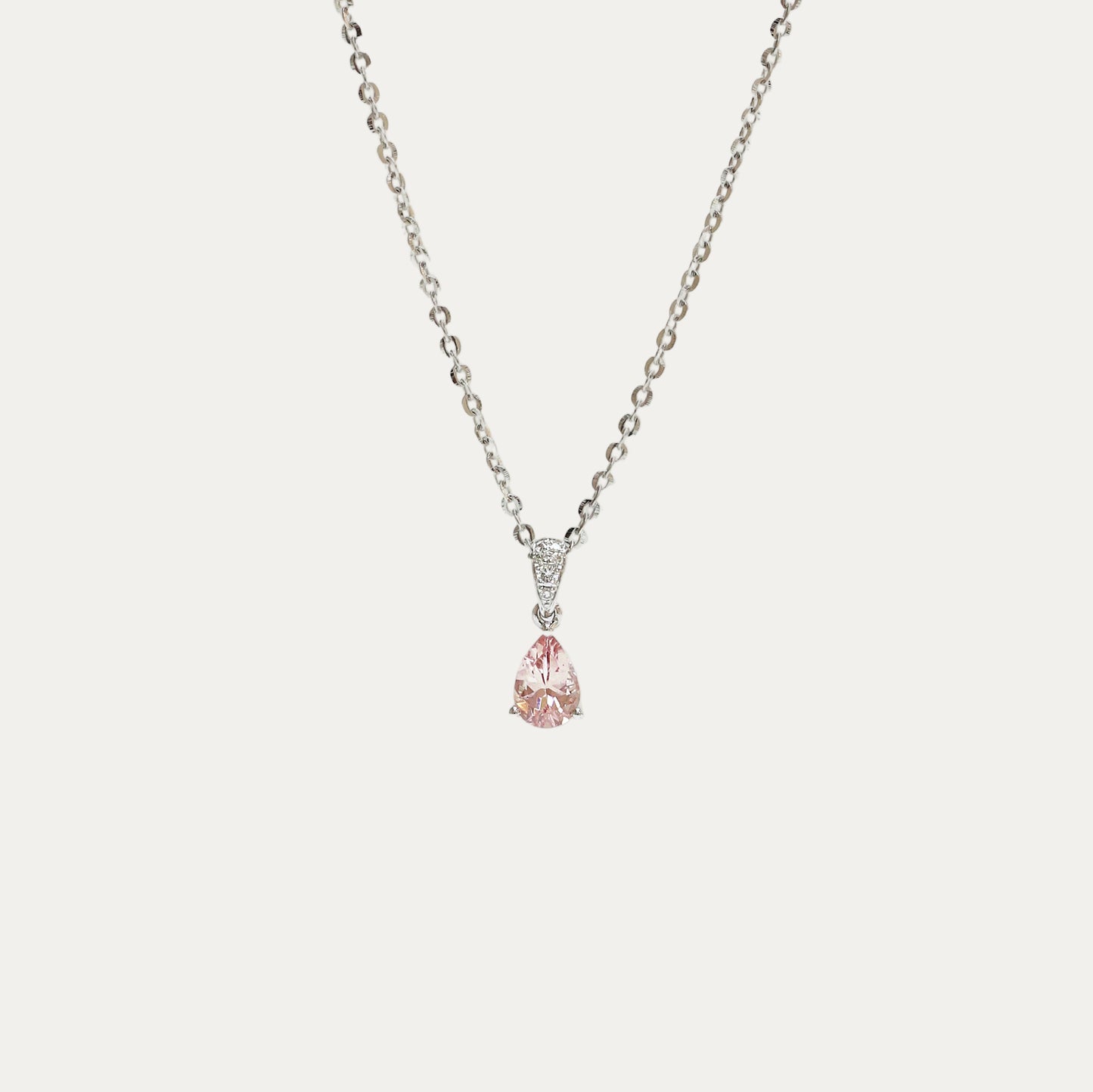 18k Gold Pear-shaped Cherry Blossom Morganite Diamond Pendant Necklace