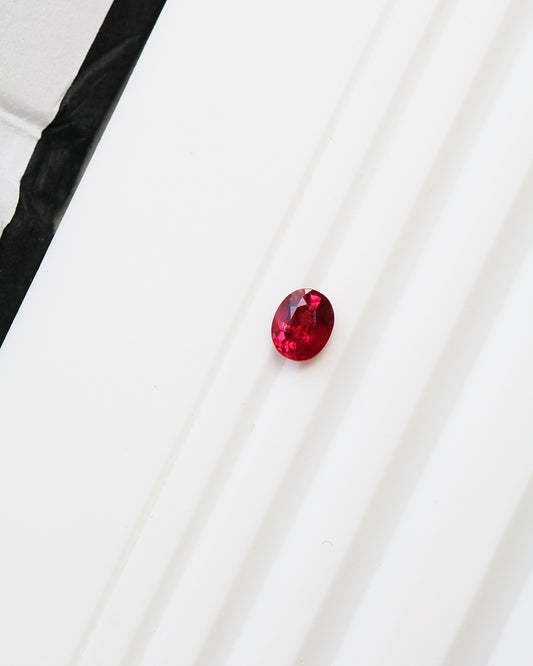 Pigeon's Blood Ruby Oval 0.59ct with Certificate
