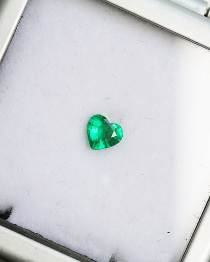 Verdant Green Emerald Heart 0.31ct with Certificate