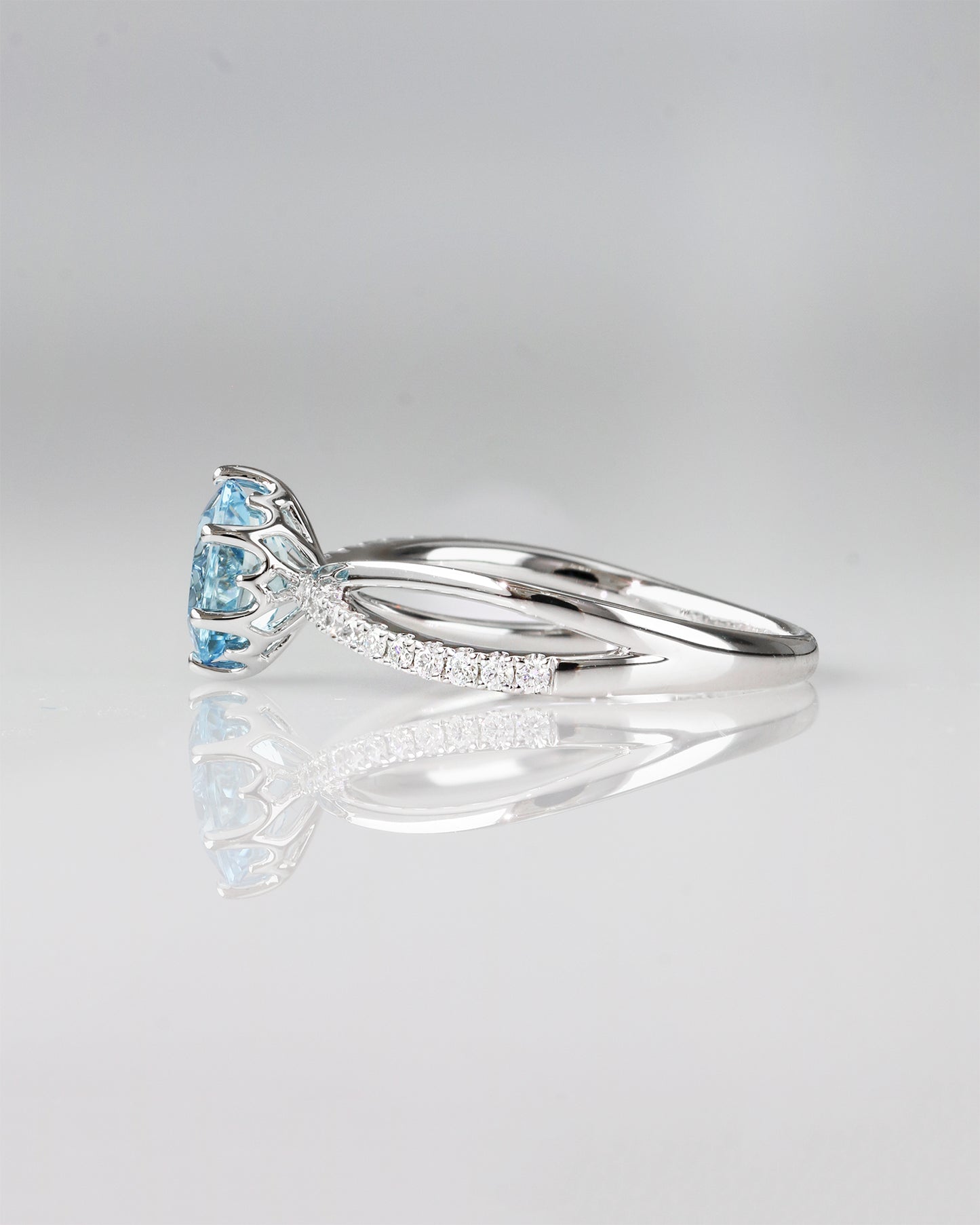 Irena Santa Maria Aquamarine with Certificate
