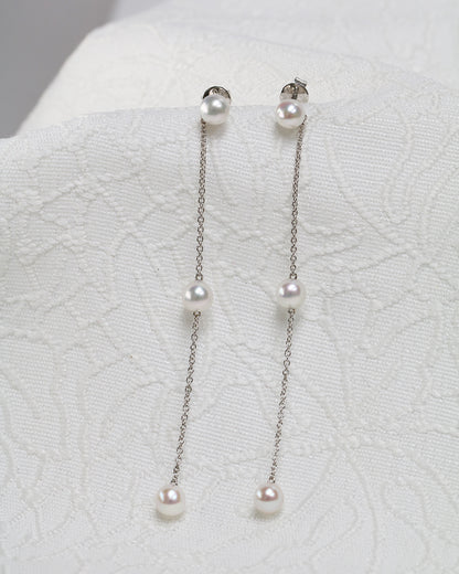 18k White Gold 4-4.5mm Japanese Akoya Pearl Dangle Earrings-Patrea Jewelry,珍珠耳環, 珍珠首飾, 輕奢首飾, Akoya 珍珠耳環, akoya pearl earring, akoya pearl jewelry hk, 尖沙咀 珠寶店,尖沙咀 訂造結婚戒指, Best jewelry store Tsim Sha Tsui, Tsim Sha Tsui pearl jewelry shop, jewelry showroom hk, 尖沙咀 珍珠 珠寶店,香港 珍珠 珠寶店, everyday pearl jewelry hk, OL 珍珠 珠寶, 時尚 珍珠 珠寶,南洋珍珠18K金首飾, 日常珍珠首飾, 珍珠 保養,輕婚紗首飾, 婚禮耳環,新娘首飾,婚戒推薦, bridal jewelry hk, 18k white gold minimalist bridal jewelry
