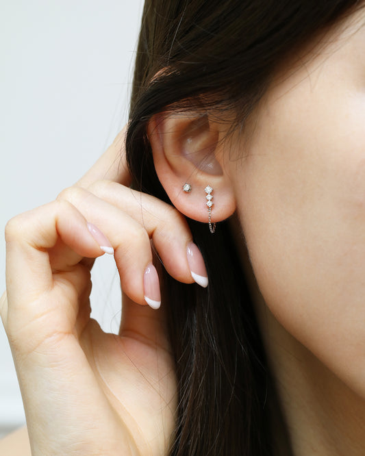 18k Gold 3-stone Diamond Chain Earring
