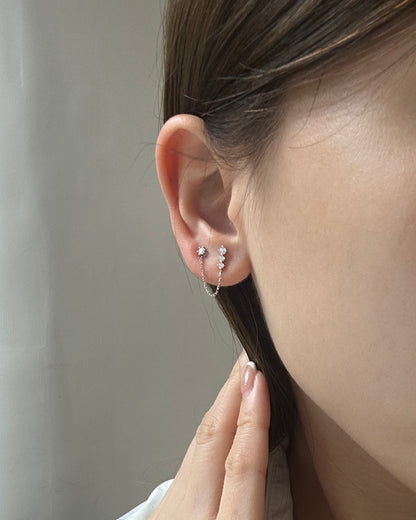 18k Gold 3-stone Diamond Chain Earring