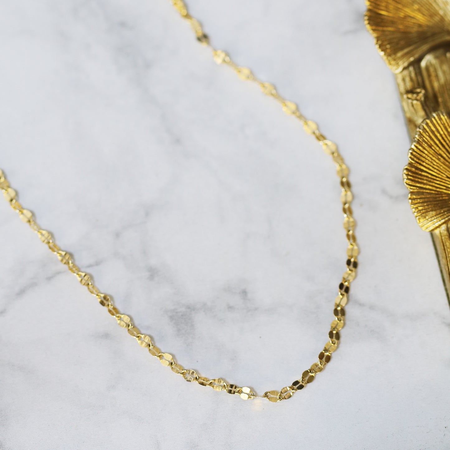 18k Yellow Gold Adjustable Lip Chain Necklace