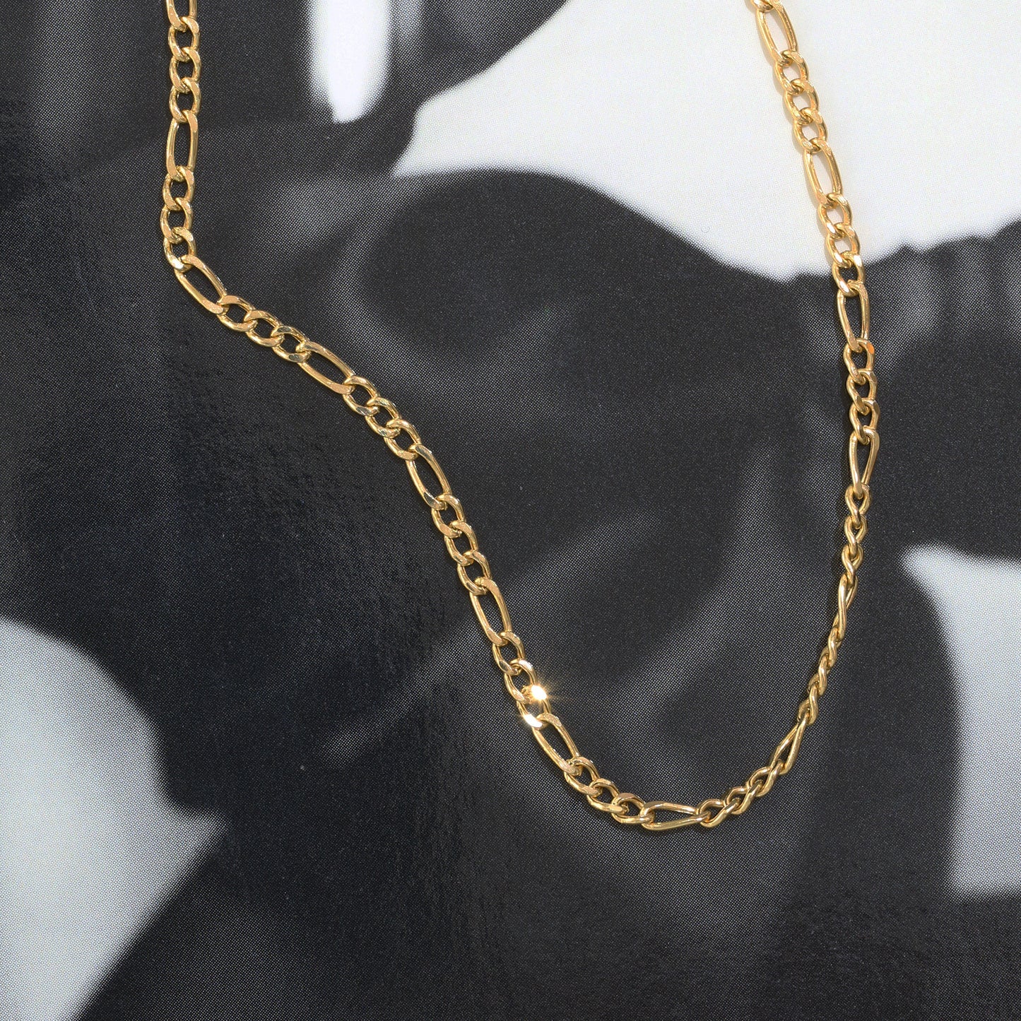 18k Yellow Gold Figaro Chain Necklace 18k黃金Figaro頸鏈