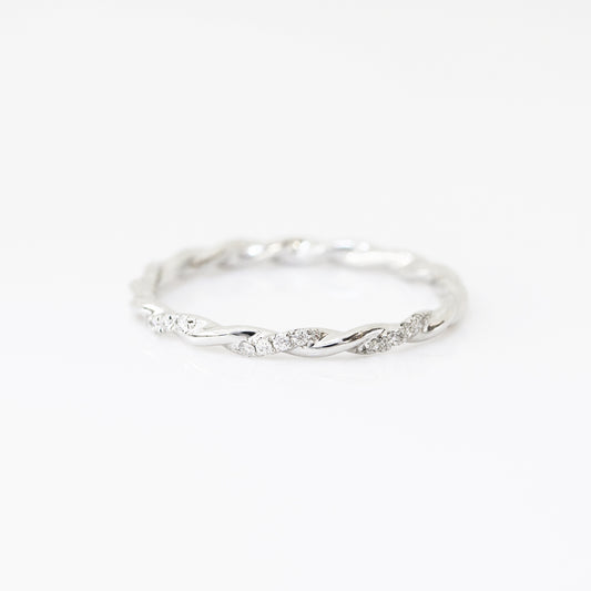 18k白金麻花扭紋鑽石戒指18k White Gold Twisted Diamond Ring