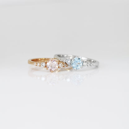 18k白金海藍寶和摩根石鑽石戒指側面 18k White Gold Aquamarine and Morganite Diamond Ring on side view