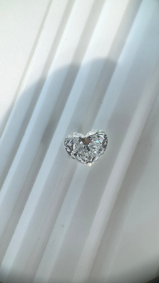 Heart-shaped Natural Diamond 2.01ct D VVS1 2ex None with GIA Certificate