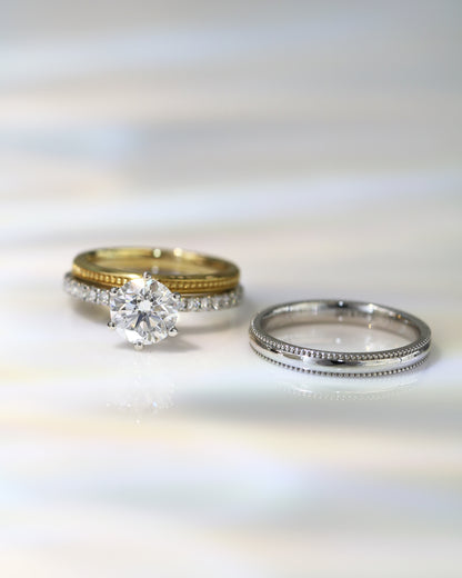 My One and Only 18k Yellow / White Gold Beaded Wedding Rings
結婚對戒／情侶對戒
18k白金/黃金轆珠邊工藝手工戒指