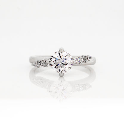 Daphne Vintage-Engagement Rings-Patrea Jewelry,GIA 鑽戒 香港, GIA certified diamond rings Hong Kong, 1 carat diamond ring price HK, Bespoke diamond jewelry HK, customize diamond ring hk, diamond ring hk, 求婚戒指 推薦 2026, 訂造鑽戒 價錢, Engagement Ring hong kong, customize engagement ring, 求婚鑽石戒指款式, 求婚戒指 香港, proposal ring hk, 訂婚 戒指 價錢