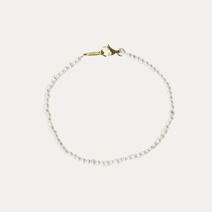 18k Yellow Gold Baby Pearl Bracelet