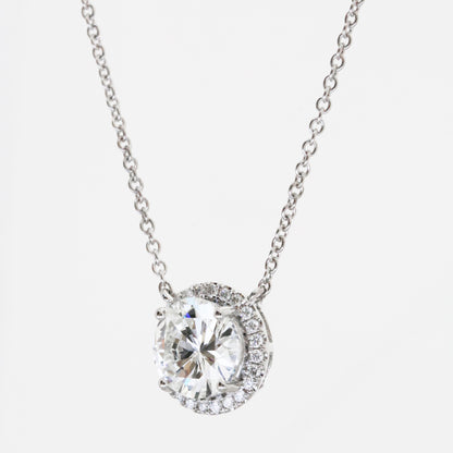 18k White Gold Halo GIA Diamond Necklace