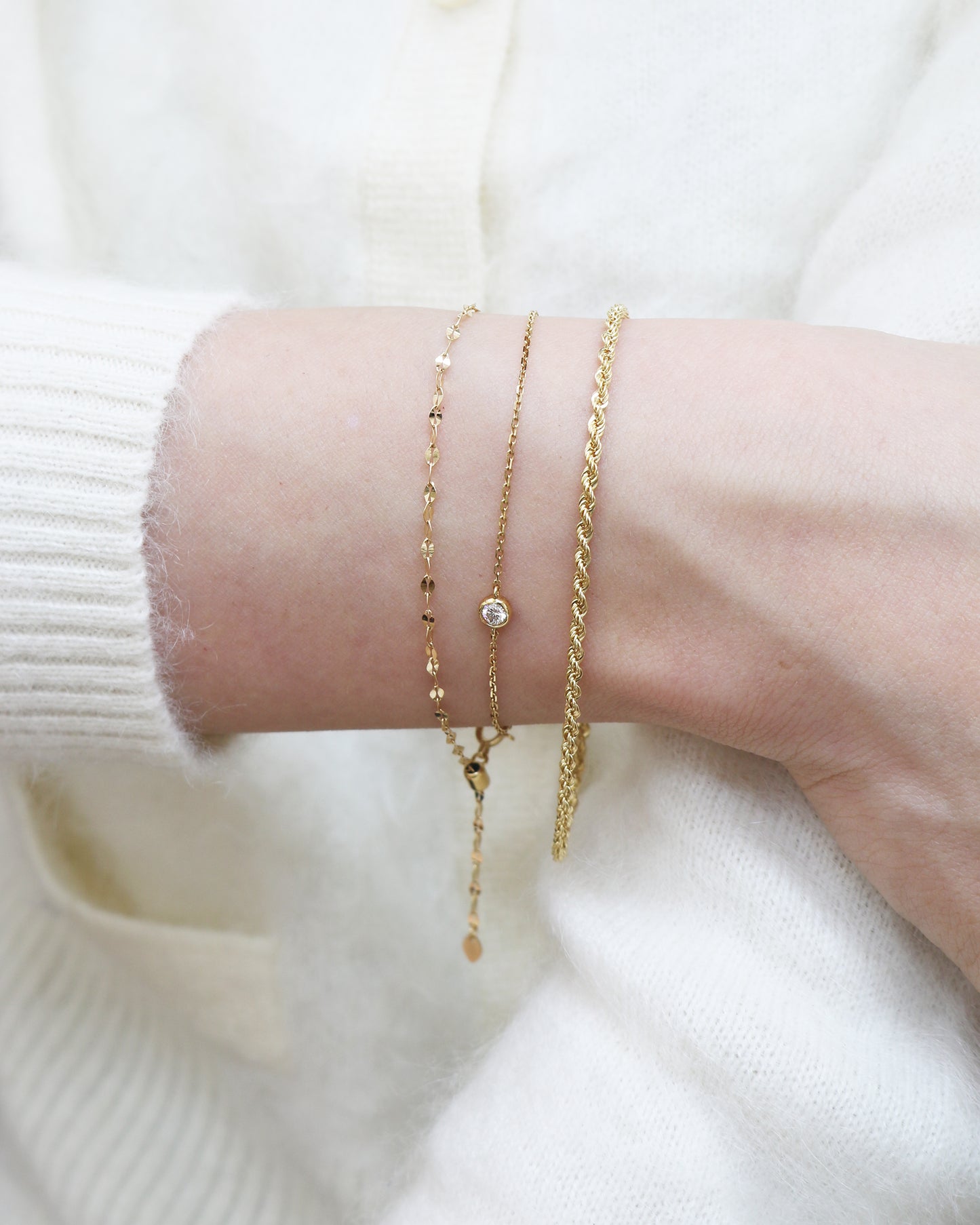18k Yellow Gold Lip Chain Adjustable Bracelet