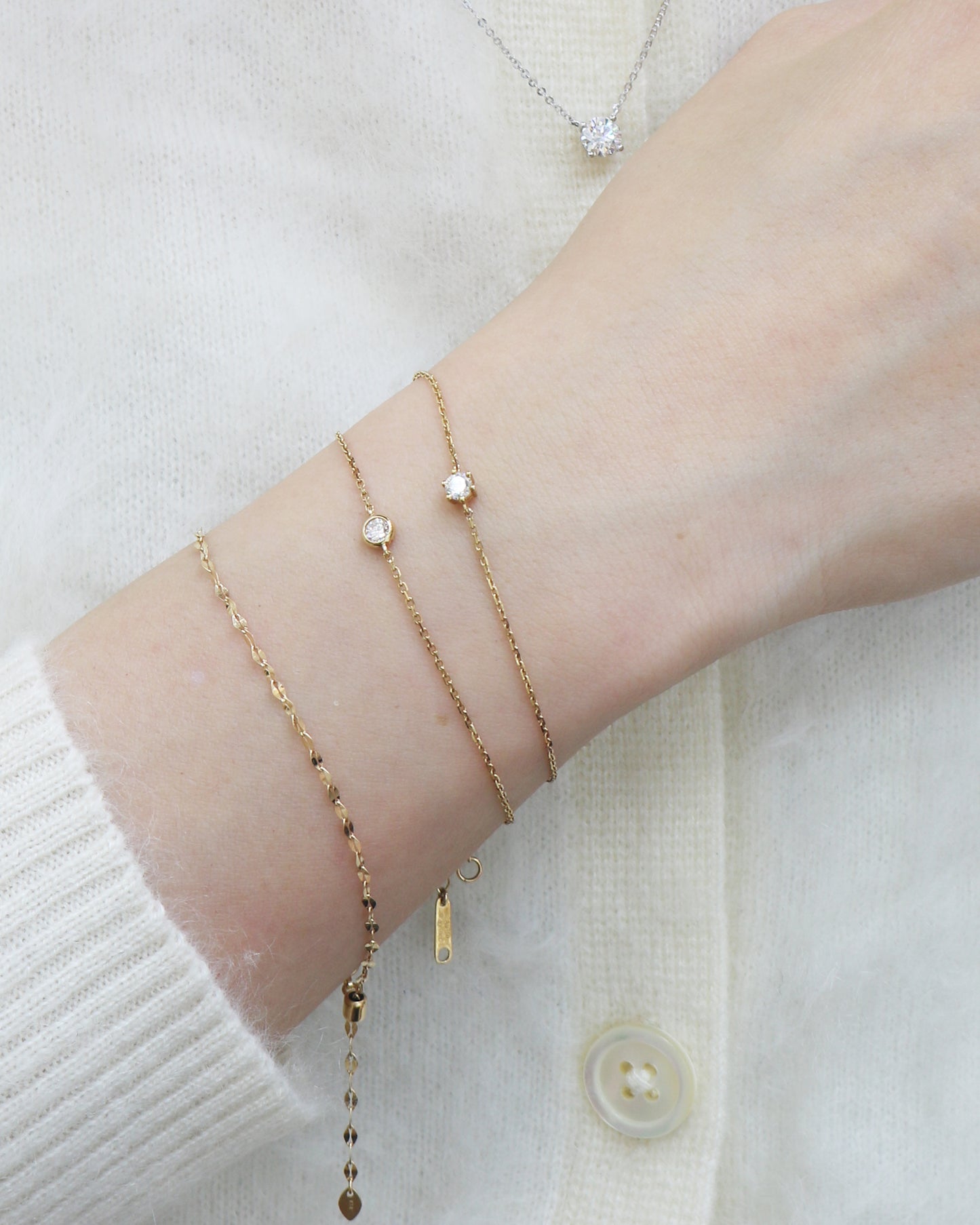 18k Yellow Gold Lip Chain Adjustable Bracelet