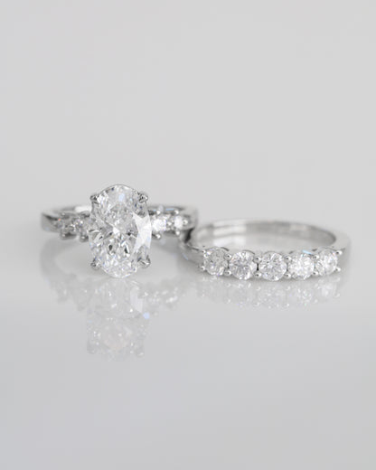 18k White Gold 4-Prong Oval Brilliant Diamond Engagement Ring 18k白金四爪蛋形橢圓形求婚鑽石戒指