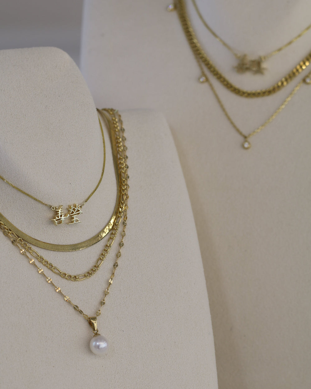 Gold necklaces with Chinese Nameplate Pendants