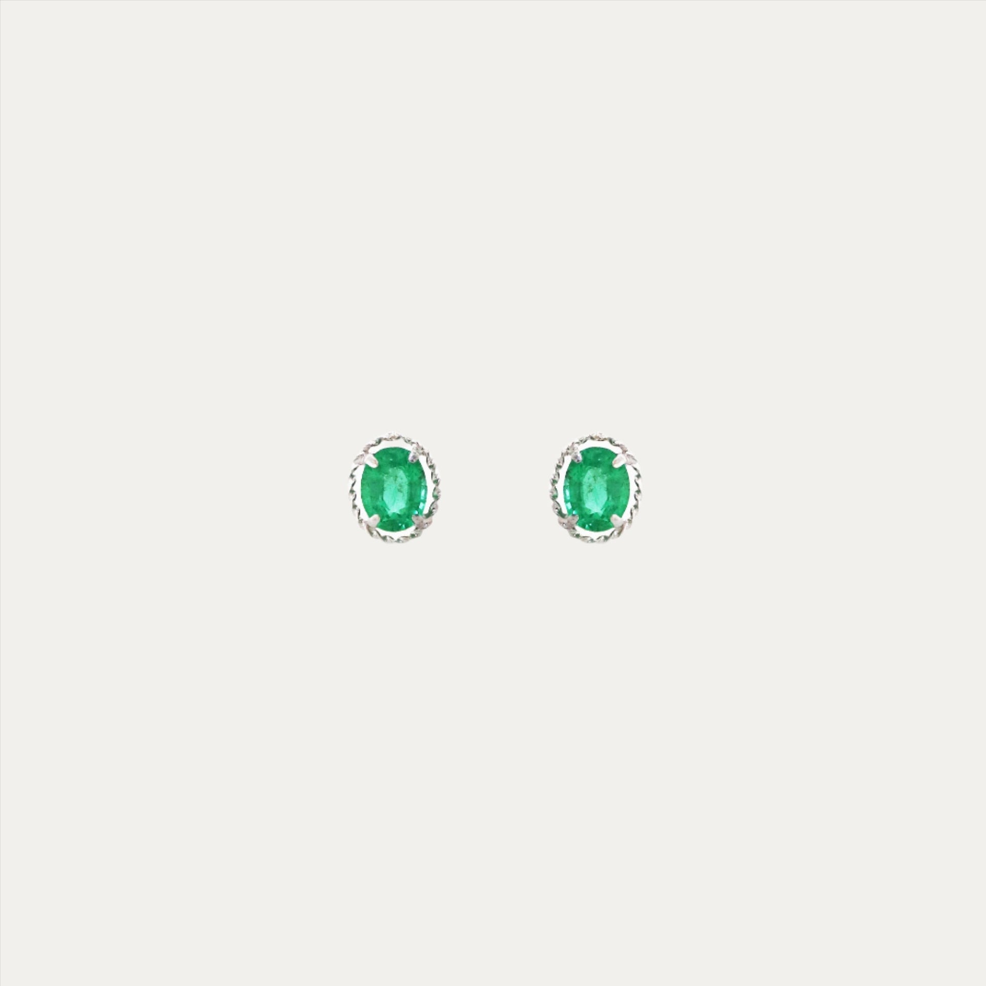 PT900 Emerald Earrings 鉑金綠寶石耳環