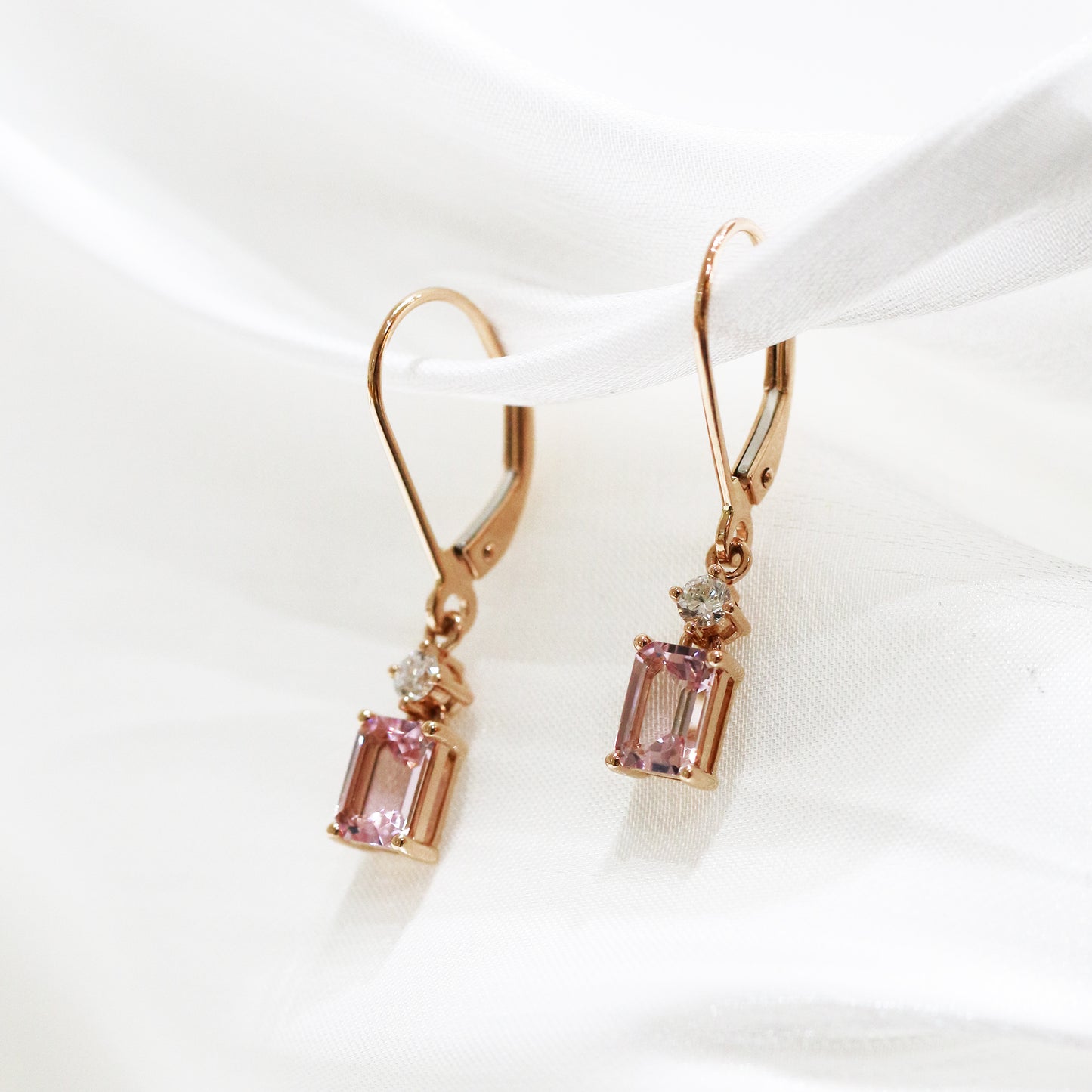 18k Rose Gold Morganite Diamond Dangle Earrings 18k白金摩根石鑽石耳環