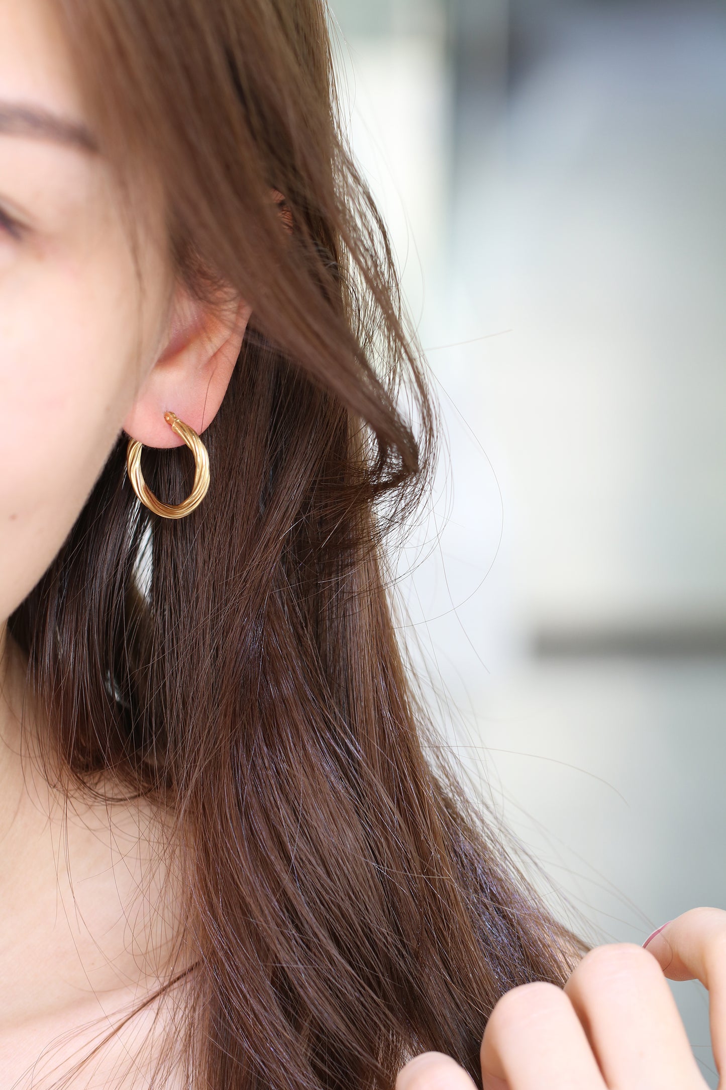 18k Yellow Gold Huggie Hoop Earrings, Pair