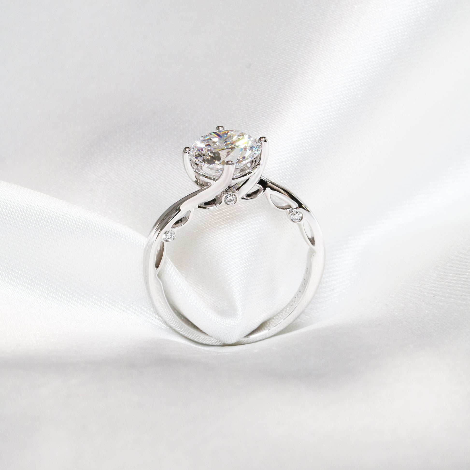 Forsythia Vintage 18k White Gold 4-Prong Diamond Engagement Ring Setting 18k白金四爪通花線條蕾絲花紋求婚鑽石戒指款式