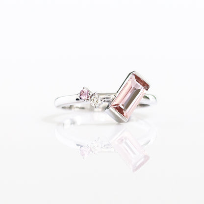 18k White Gold Emerald Cut Pink Tourmaline Pink Sapphire Diamond Ring 18k白金祖母綠切割粉紅碧壐粉紅藍寶石鑽石戒指