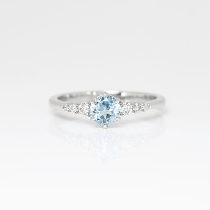 Janice Aquamarine-Rings,Patrea Jewelry,birthstone jewelry Hong Kong, Aquamarine jewelry hk, Bespoke gemstone jewelry HK, Luxury aquamarine 18k gold, 海藍寶首飾 推薦, 天然海藍寶石, 藍寶石 珠寶 香港, Jewelry HK Online, 海藍 寶 價格