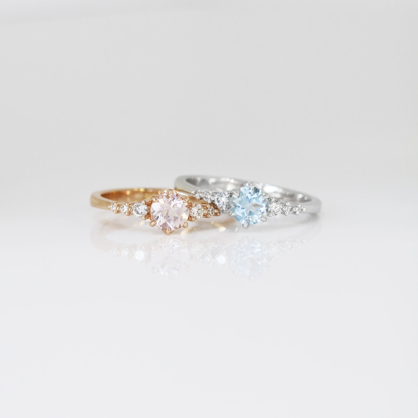 Janice Aquamarine-Rings,Patrea Jewelry,birthstone jewelry Hong Kong, Aquamarine jewelry hk, Bespoke gemstone jewelry HK, Luxury aquamarine 18k gold, 海藍寶首飾 推薦, 天然海藍寶石, 藍寶石 珠寶 香港, Jewelry HK Online, 海藍 寶 價格