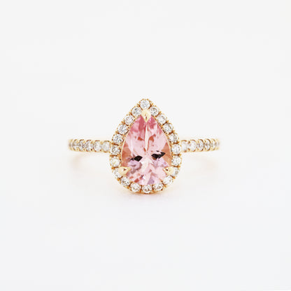 18k玫瑰金粉光環梨形切割粉紅摩根石鑽石戒指 18k Rose Gold Pear Shape Morganite Halo Diamond Ring