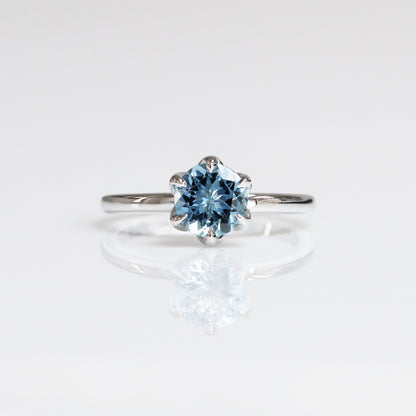 Nicola-Rings,Patrea Jewelry,birthstone jewelry Hong Kong, Aquamarine jewelry hk, Bespoke gemstone jewelry HK, Luxury aquamarine 18k gold, 海藍寶首飾 推薦, 天然海藍寶石, 藍寶石 珠寶 香港, Jewelry HK Online, 海藍 寶 價格