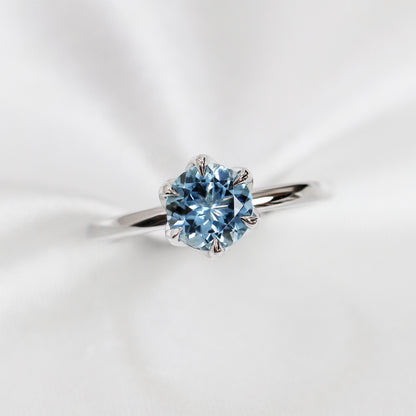 Nicola-Rings,Patrea Jewelry,birthstone jewelry Hong Kong, Aquamarine jewelry hk, Bespoke gemstone jewelry HK, Luxury aquamarine 18k gold, 海藍寶首飾 推薦, 天然海藍寶石, 藍寶石 珠寶 香港, Jewelry HK Online, 海藍 寶 價格