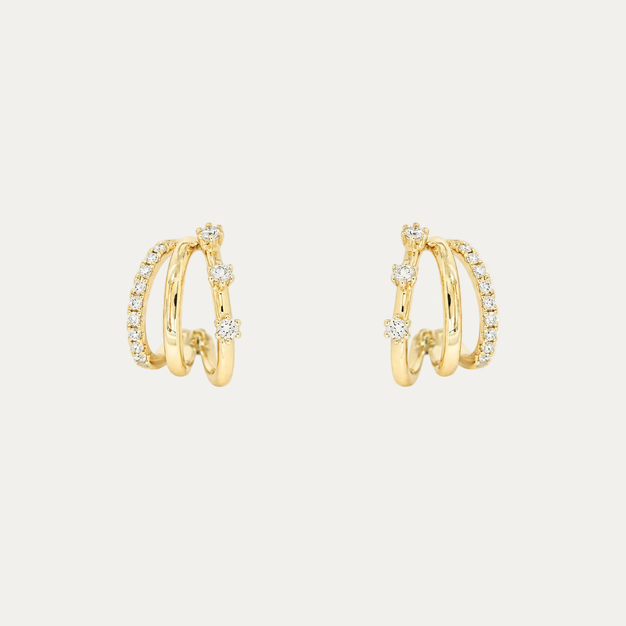 18k Gold 3-row Pavé and Prong Set Diamond Huggie Earrings, Pair-Patrea Jewelry,結婚珠寶 香港,尖沙咀 鑽石珠寶店,香港 GIA鑽石專門店,尖沙咀 訂造結婚戒指, Best jewelry store Tsim Sha Tsui, Tsim Sha Tsui diamond jewelry shop, jewelry showroom hk,輕婚紗首飾, 婚禮耳環,新娘首飾,婚戒推薦, bridal jewelry hk, 18k white gold diamond jewelry,一 卡 鑽石 幾多 錢,買 求婚 戒指,一 卡 鑽石 多少 錢,求婚 戒指 預算,一 卡 鑽石 戒指 價錢,gia 證書,香港 鑽石, natural diamond ring hk, 天然鑽石戒指 香港,求婚 戒指 香港, 鑽戒 訂造, 求婚 一 卡