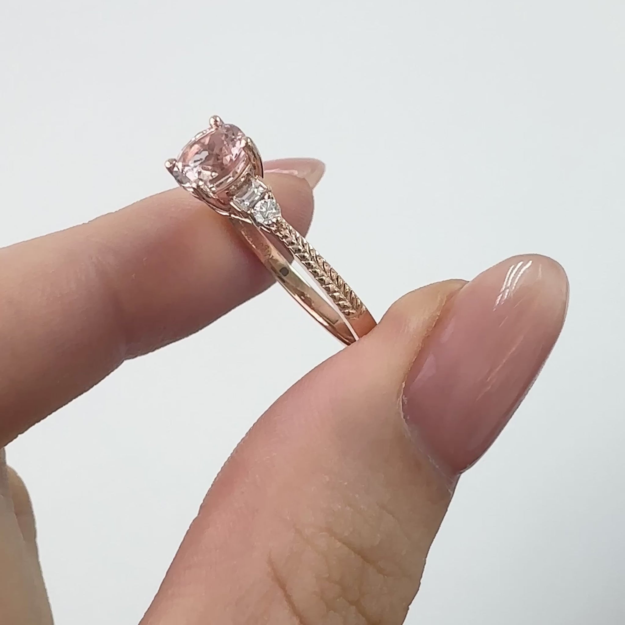 18k Rose Gold Pink Morganite Diamond Ring 18k玫瑰金粉紅摩根石鑽石戒指