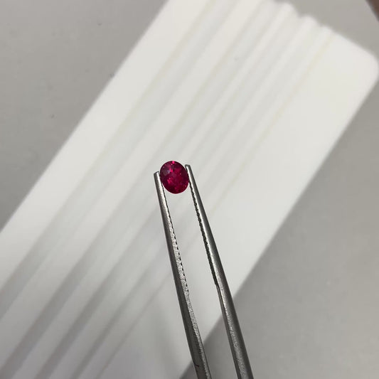 Pigeon's Blood Ruby Oval 0.48ct with Certificate