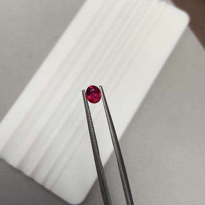 Pigeon's Blood Ruby Oval 0.59ct with Certificate