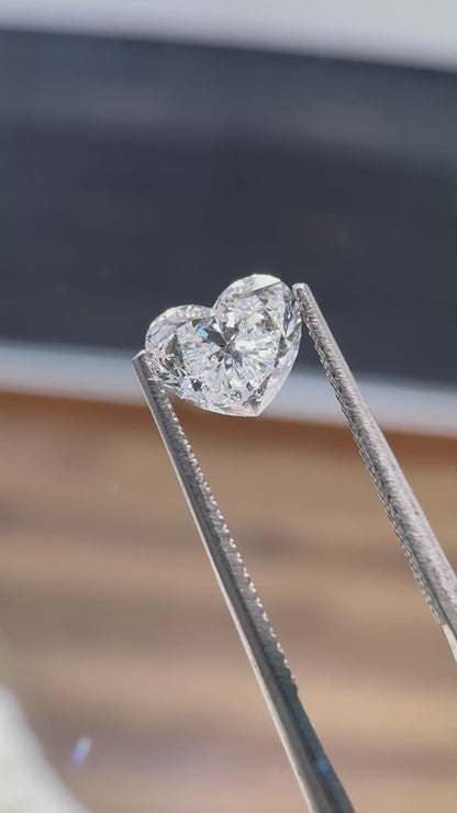 Heart-shaped Natural Diamond 2.01ct D VVS1 2ex None with GIA Certificate