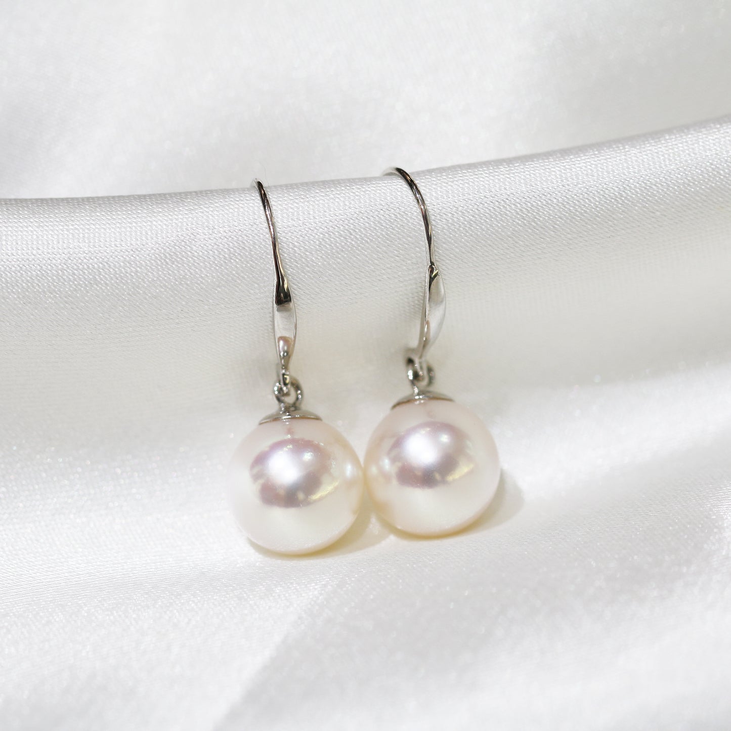 18k White Gold Akoya Dangle Earrings, Pair