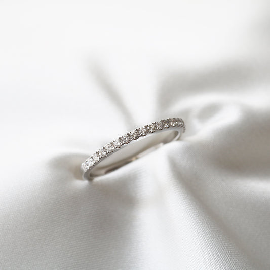 18k白金雅致鑽石線戒 18k White Gold Elegant Diamond Half Eternity Ring