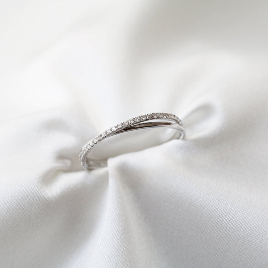 18白金交錯鑽石戒指 18k White Gold 2-Row Diamond Ring