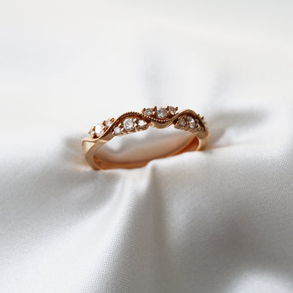 18k玫瑰金波浪珠邊鑽石戒指 18k Rose Gold Romantic Tide Diamond Ring