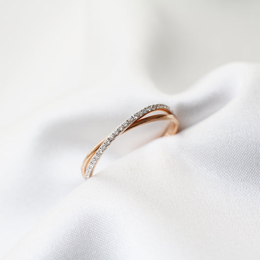 18k玫瑰金交錯鑽石戒指 18k Rose Gold 2-Row Diamond Ring