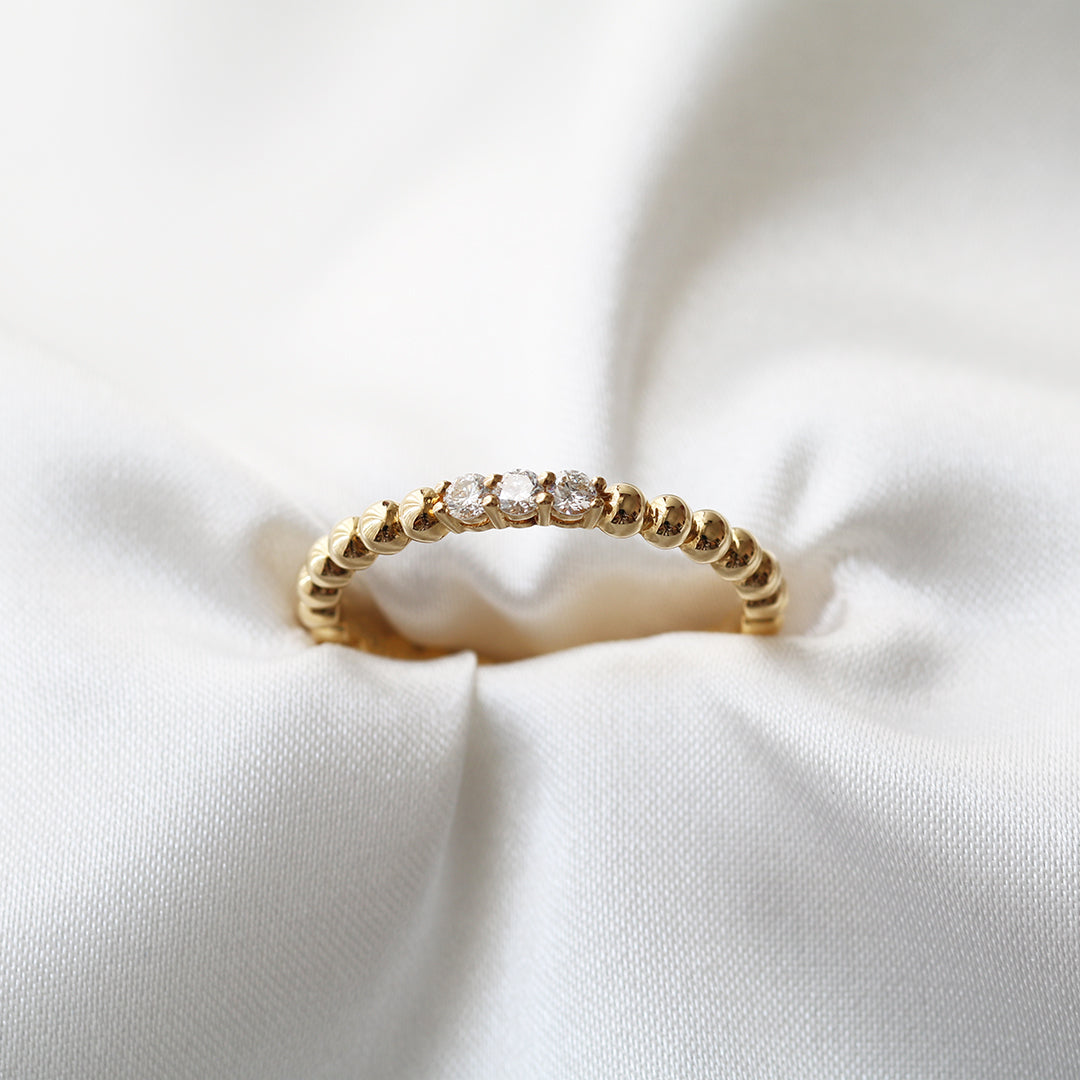18k黃金珠鑽石線戒 18k Yellow Gold Beaded Diamond Ring