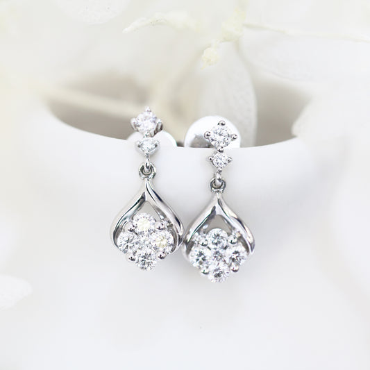 18k White Gold Round Brilliant Diamond Dangling Earrings 18k白金鑽石耳環